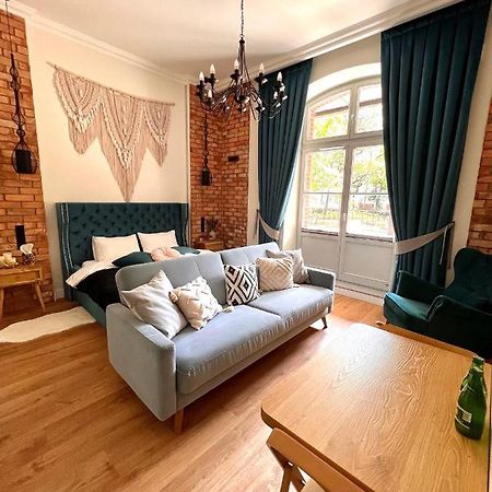 Brick Castle - Apartament Ulrich Wrocław Buitenkant foto